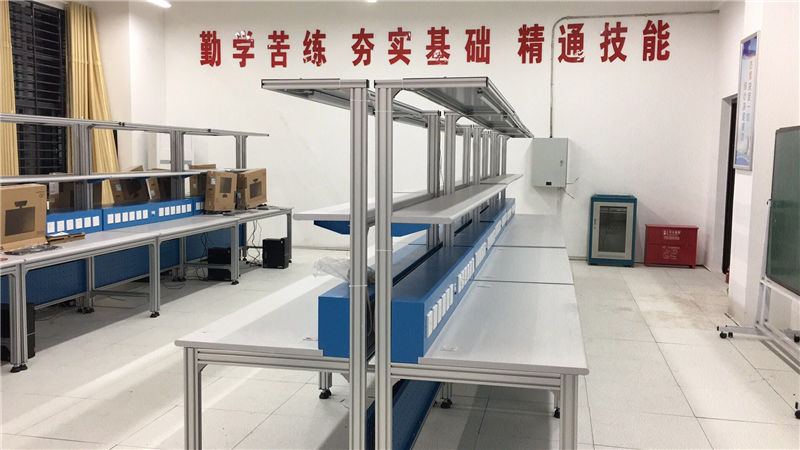 計算機(jī)檢測維修與數(shù)據(jù)恢復(fù)實訓(xùn)操作臺
