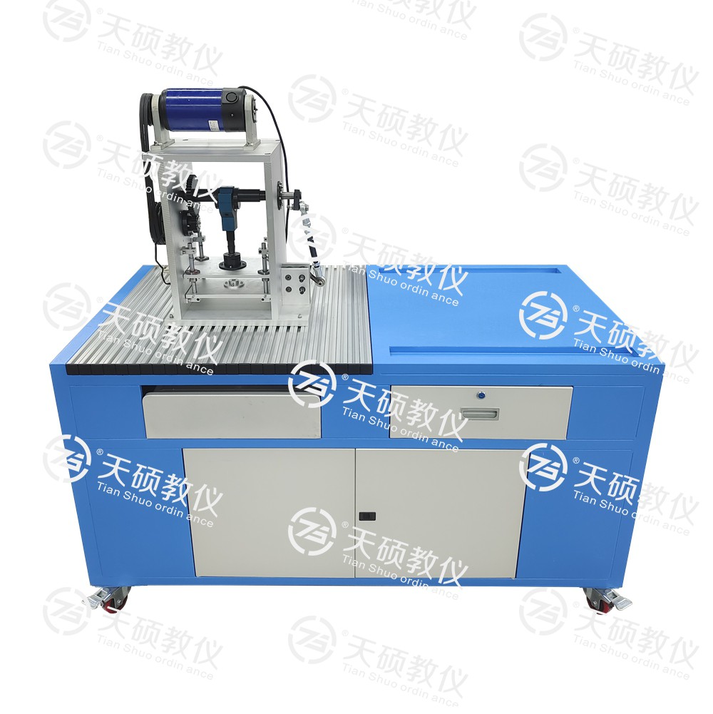 10、TSMTCY-1型 沖壓機(jī)及送料實(shí)訓(xùn)裝置.jpg